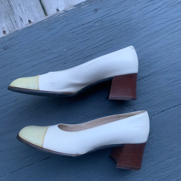 Italian leather two tone leather shoes - Picture 7 of 7